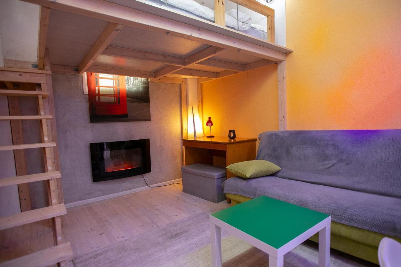 테살로니키 Orange And Blue Studio Downtown 5 Min From White Tower 아파트 외부 사진